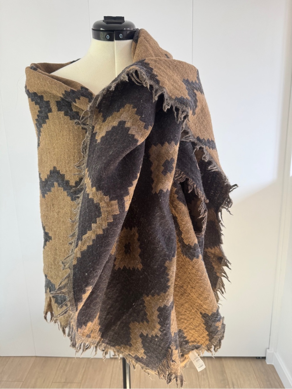 Wilfred Merino Wool Blanket Scarf